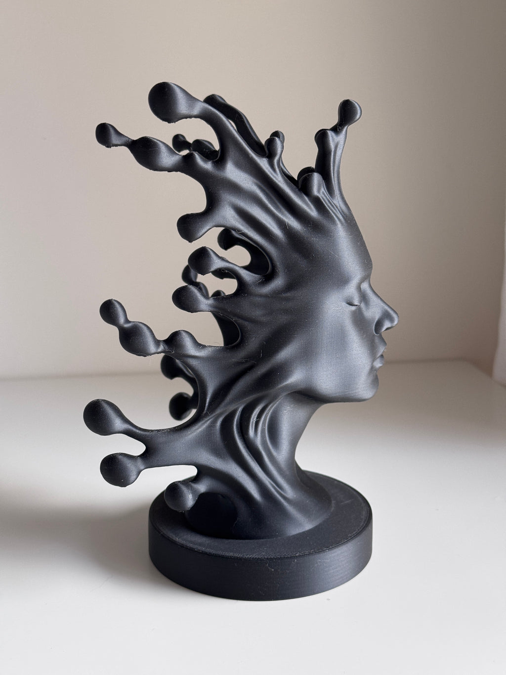 Fluid Mind — Abstract Black Sculpture