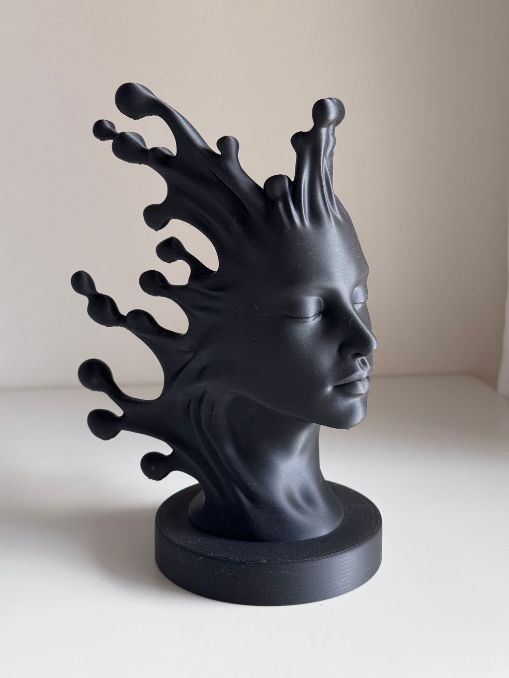 Fluid Mind — Abstract Black Sculpture
